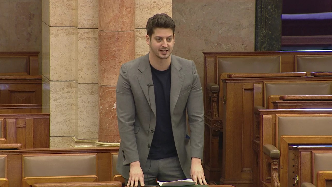 Orbán Balázs elmagyarázta Ungár Péternek a szombathelyi helyzetet