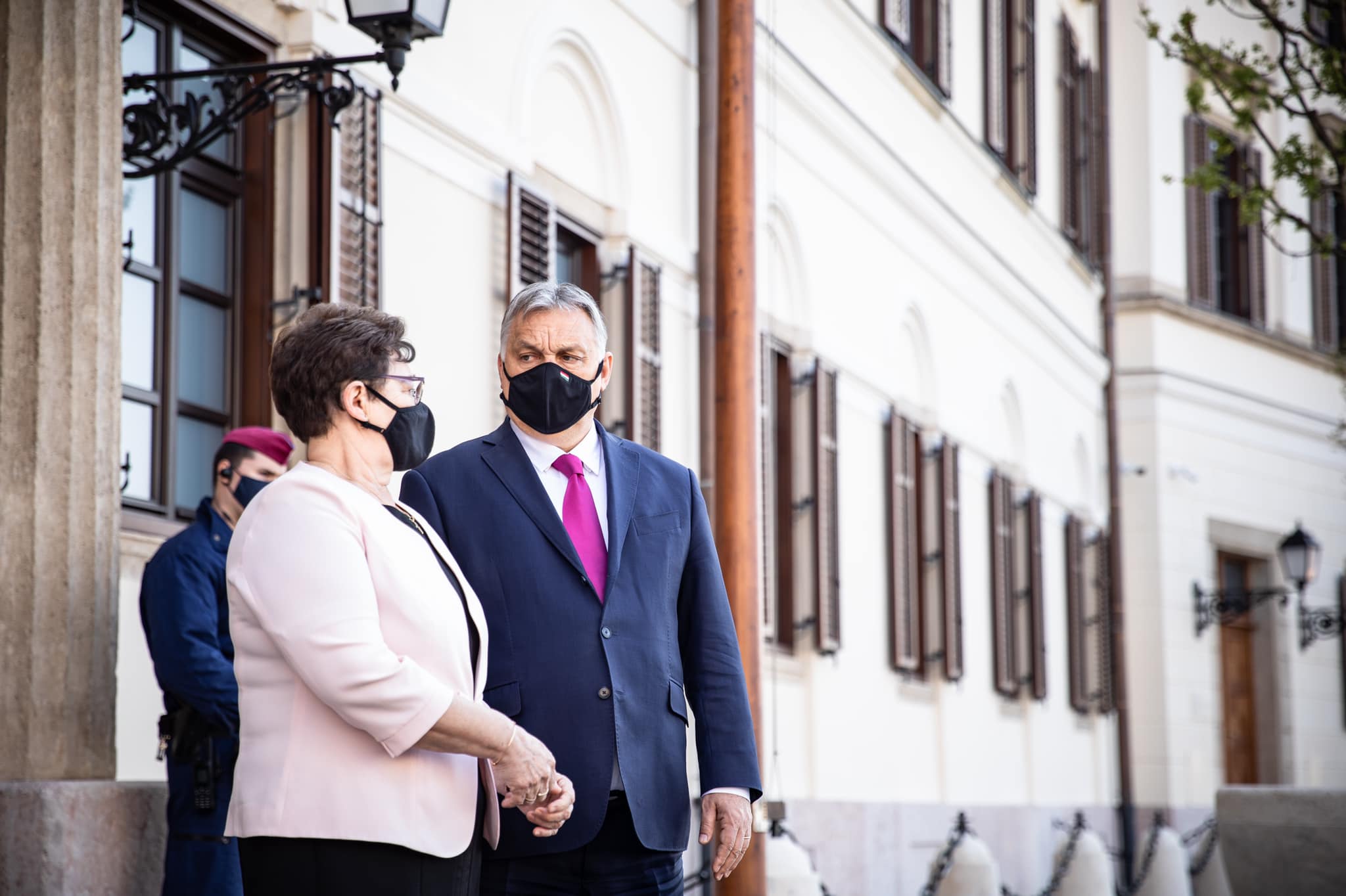 Orbán Viktor: Nem minden hős visel köpenyt