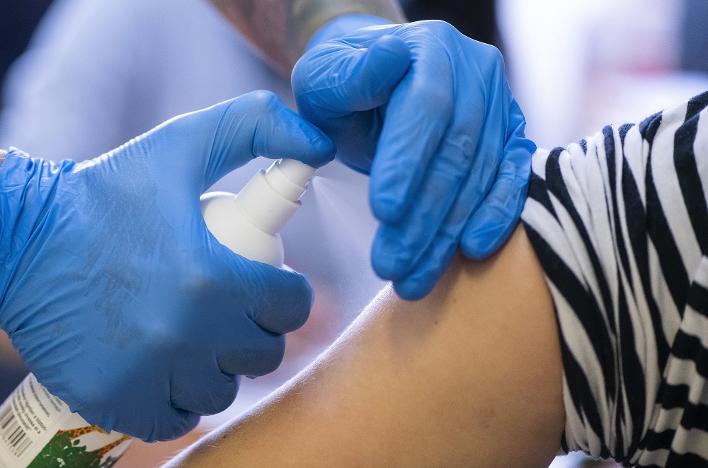 A regisztráltak kétharmada már megkapta az oltást