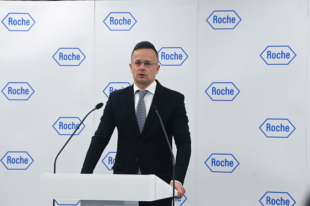 Állami támogatással bővül a Roche budapesti szolgáltatóközpontja