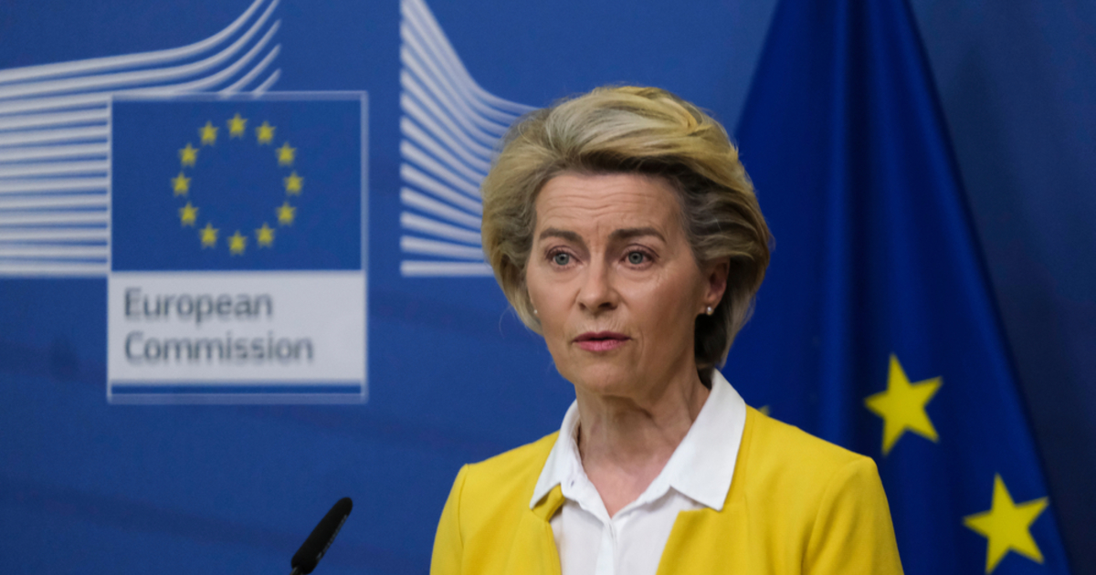 Ursula von der Leyen Ukrajnáért izgul