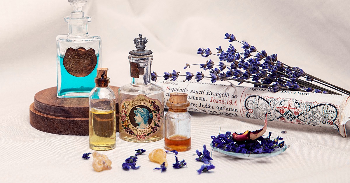 Átadták az ország első illatmúzeumát Pannonhalmán