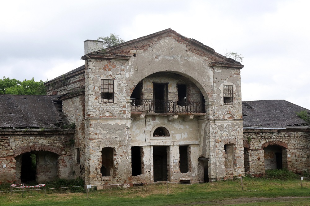 Megújul a Patay kastély Abaújszántón