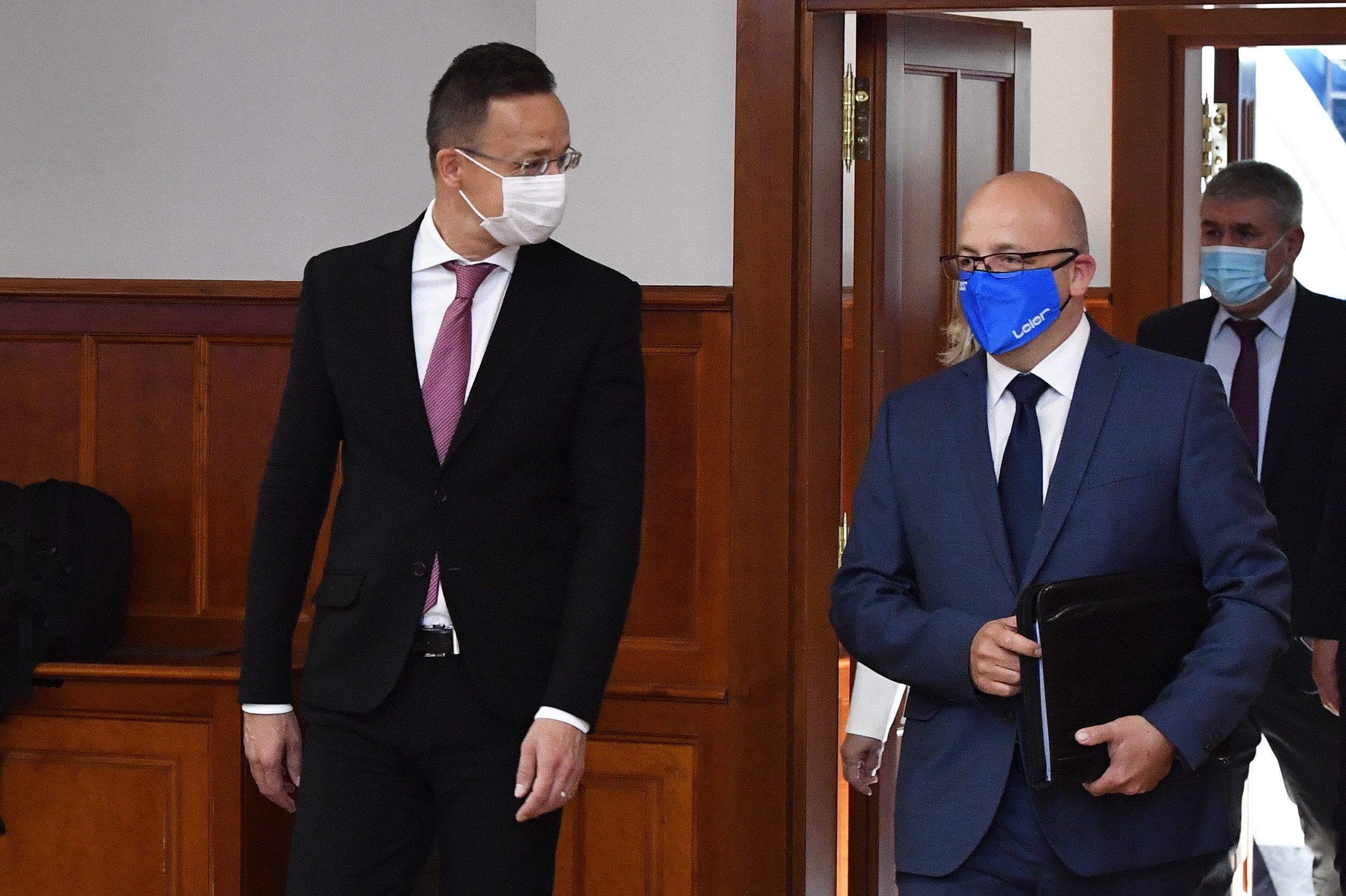 Szijjártó Péter: 6,5 milliárd forintos beruházást hajt végre a Leier csoport