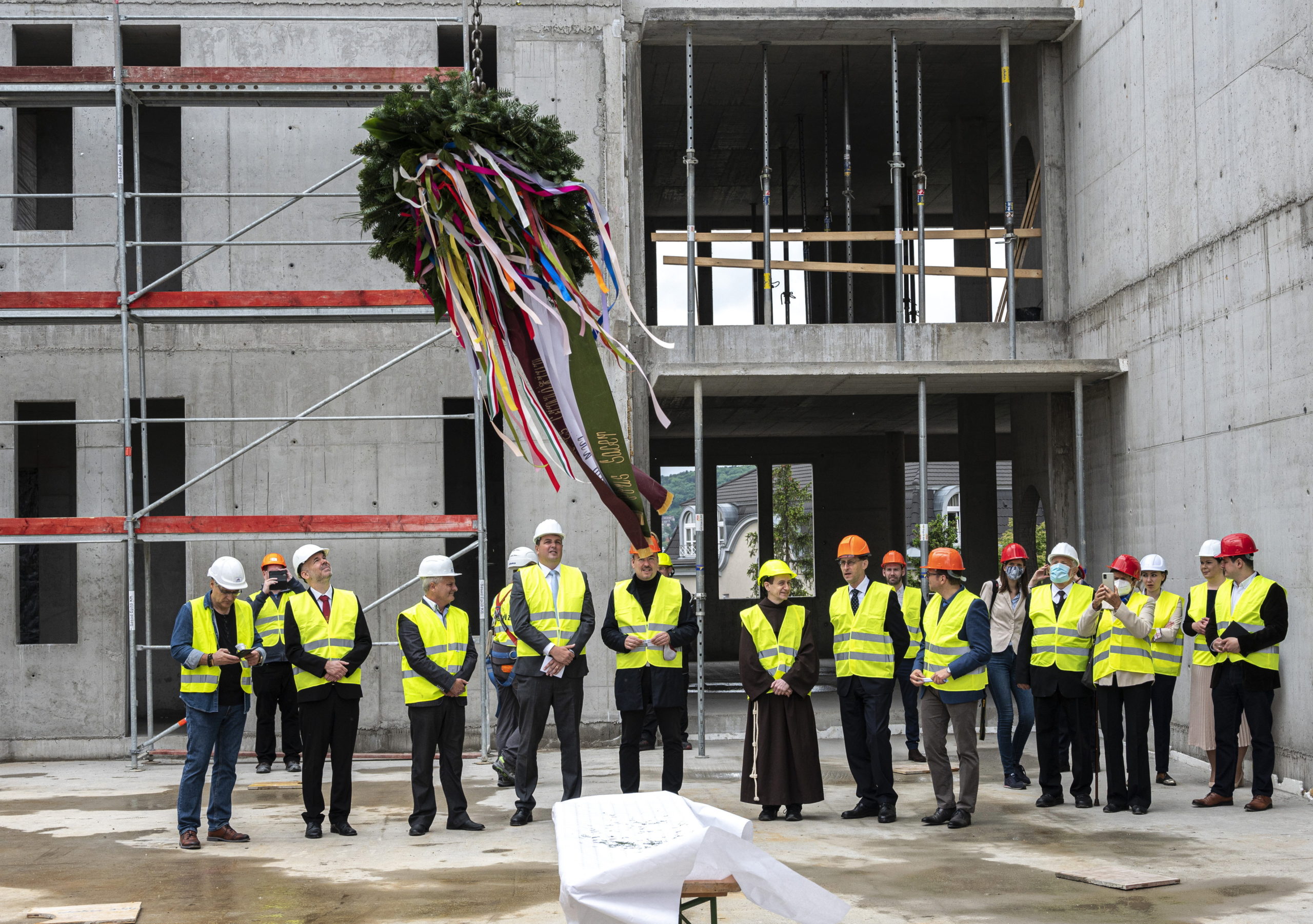 Varga Mihály: lehetőséget ad, aki a nevelésbe fektet be