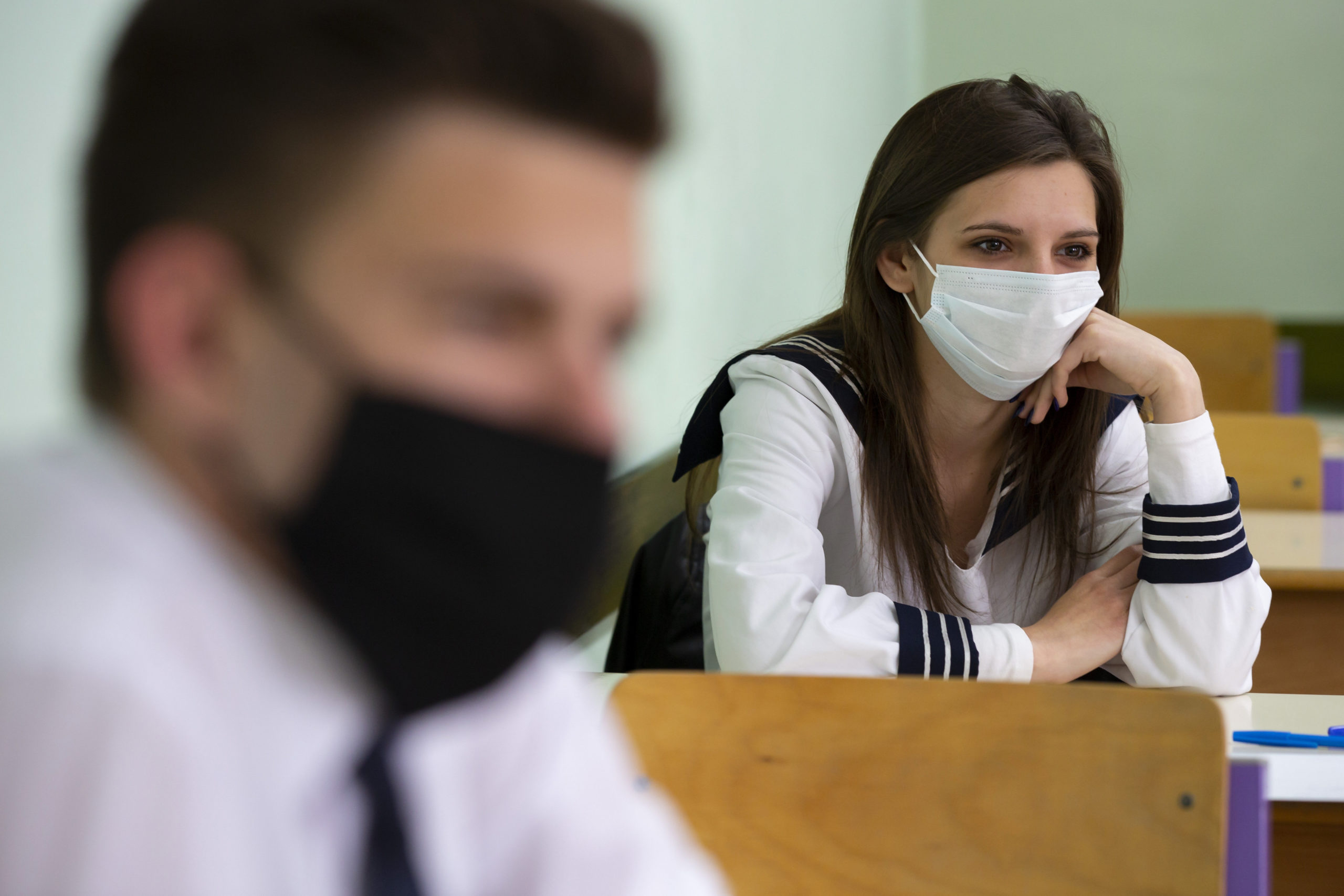 Írásbeli vizsgákkal kezdődik meg hétfőn az érettségi