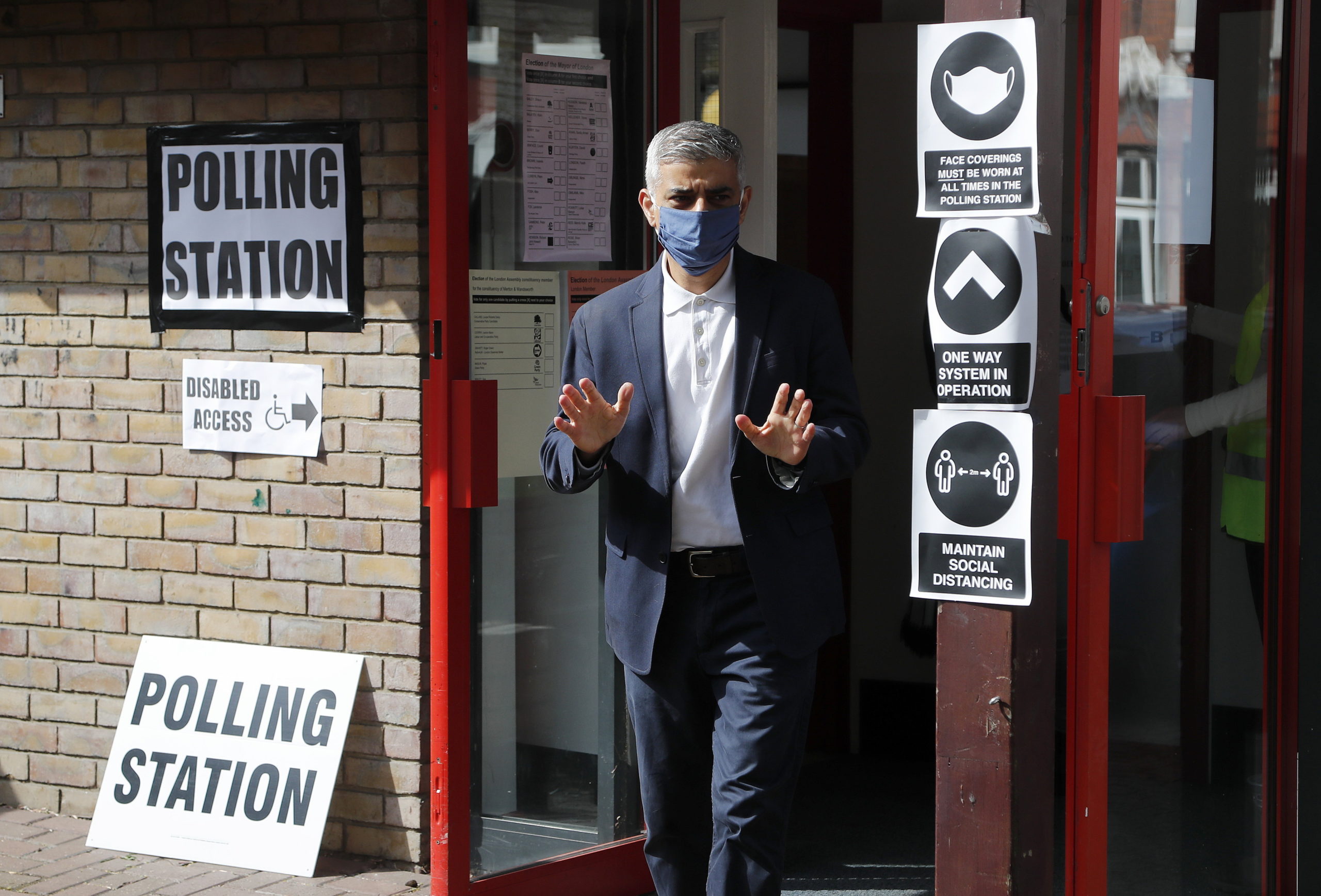 Ismét Sadiq Khant választották London polgármesterévé