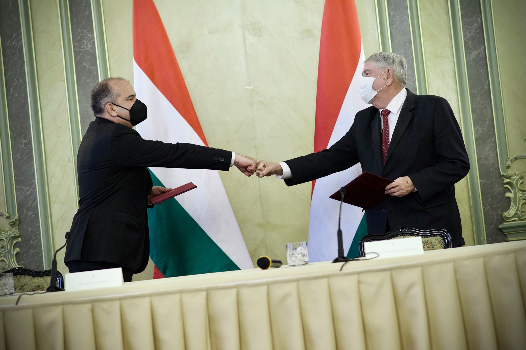 „Mentés földön, vízen, levegőben!”