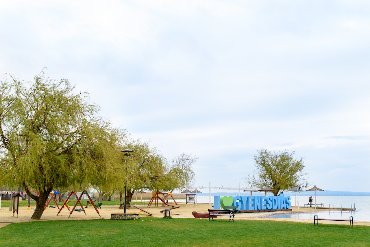Folytatódik az országos strandfejlesztő program