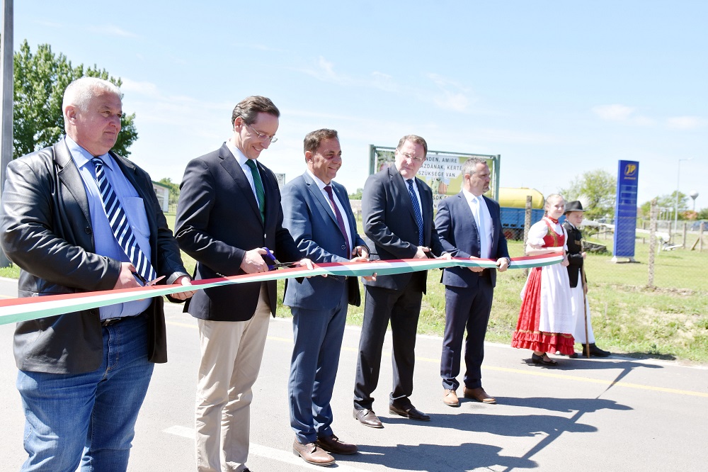 Átadták a Jászapáti Ipari és Logisztikai Parkot