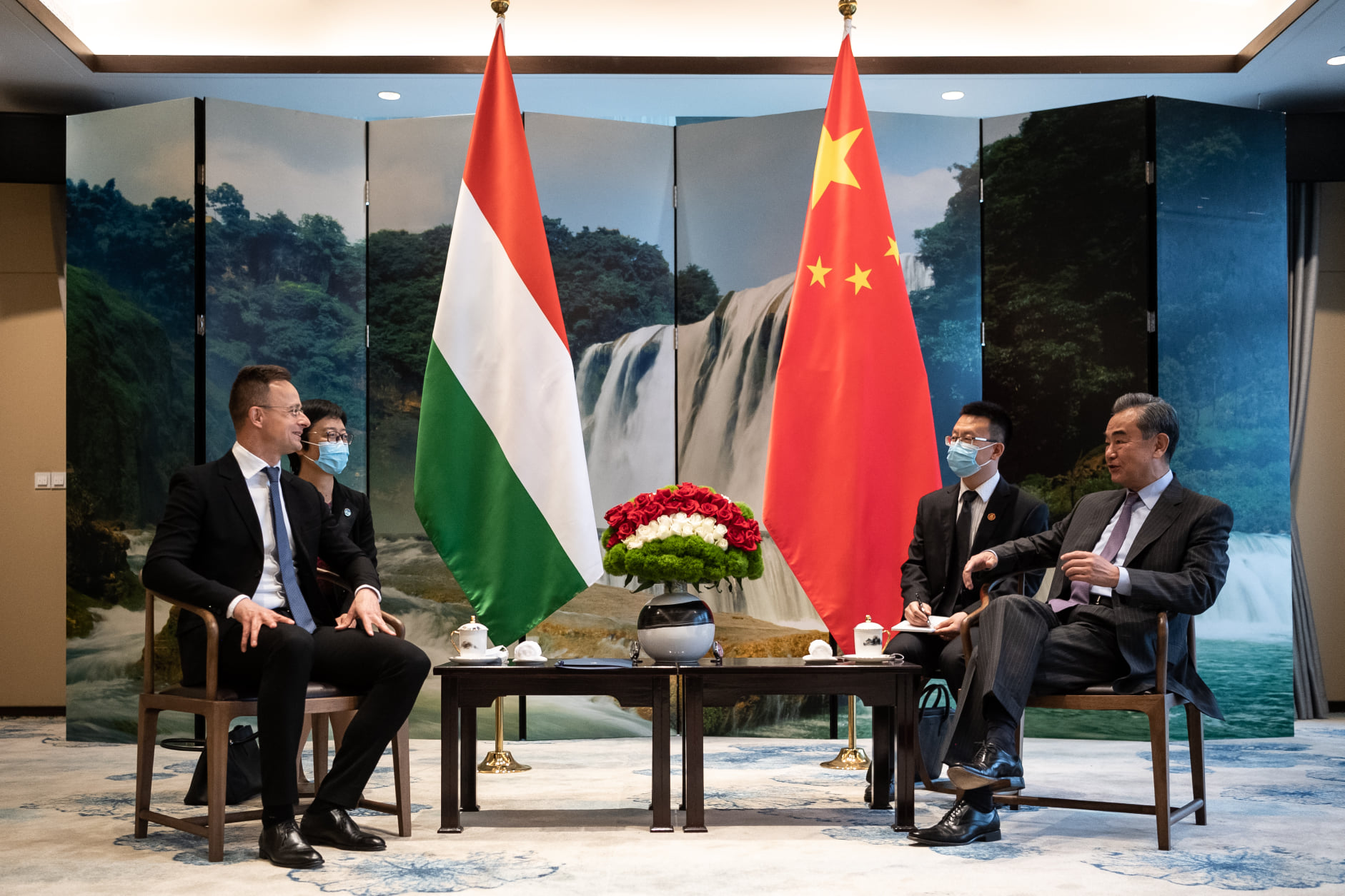 A Nemzeti Oltóanyaggyár a kínai vakcinát is elő fogja tudni állítani