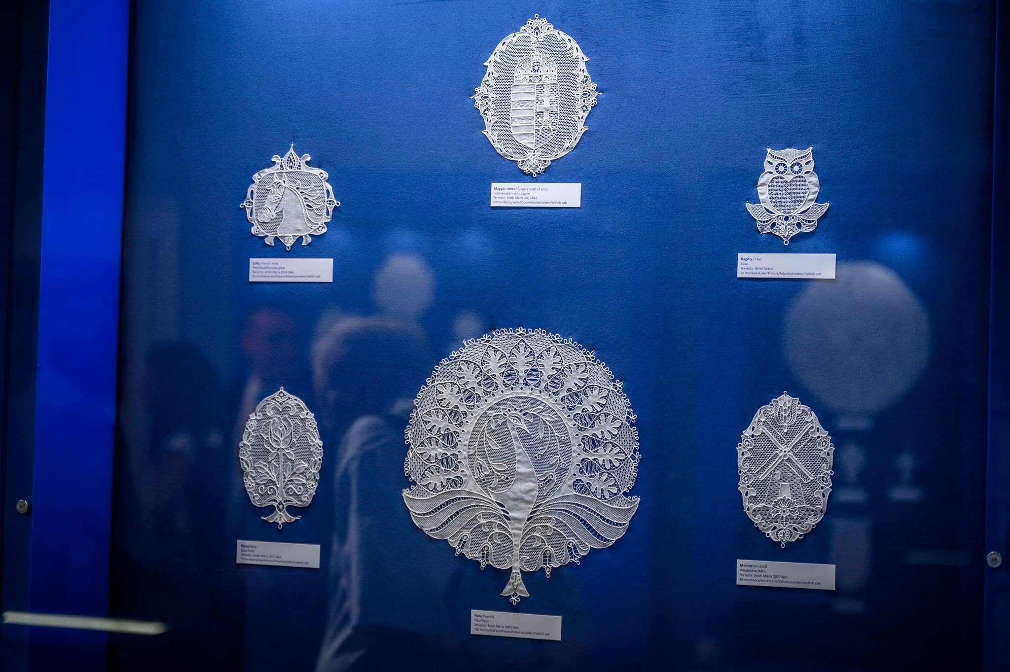 Népi iparművészeti csoda a halasi csipkevarrás