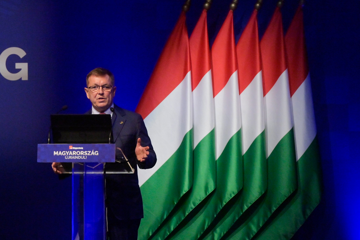 Matolcsy György a digitalizációt, a pénzforradalom befogadását szorgalmazza