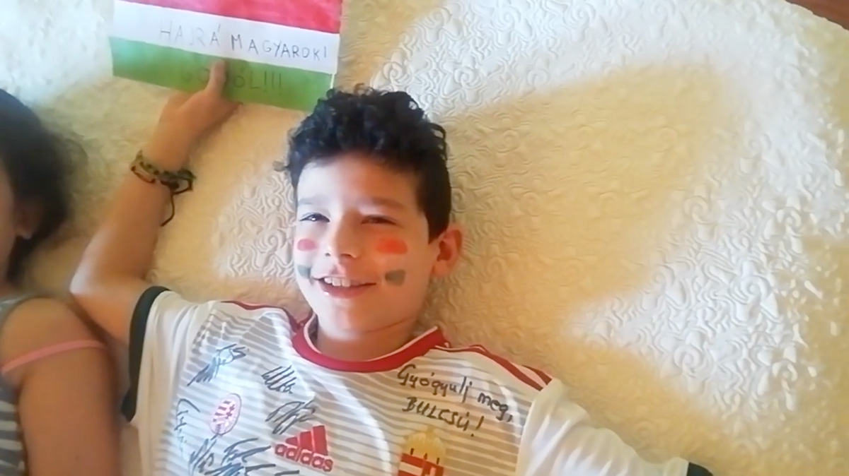 Megható videóval üzent a válogatottnak a Ments Életet Alapítvány