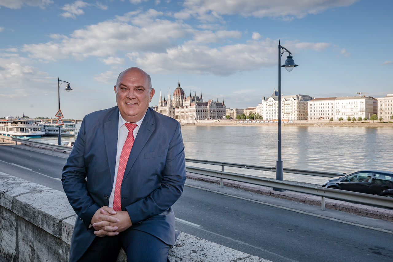 Számítunk önökre