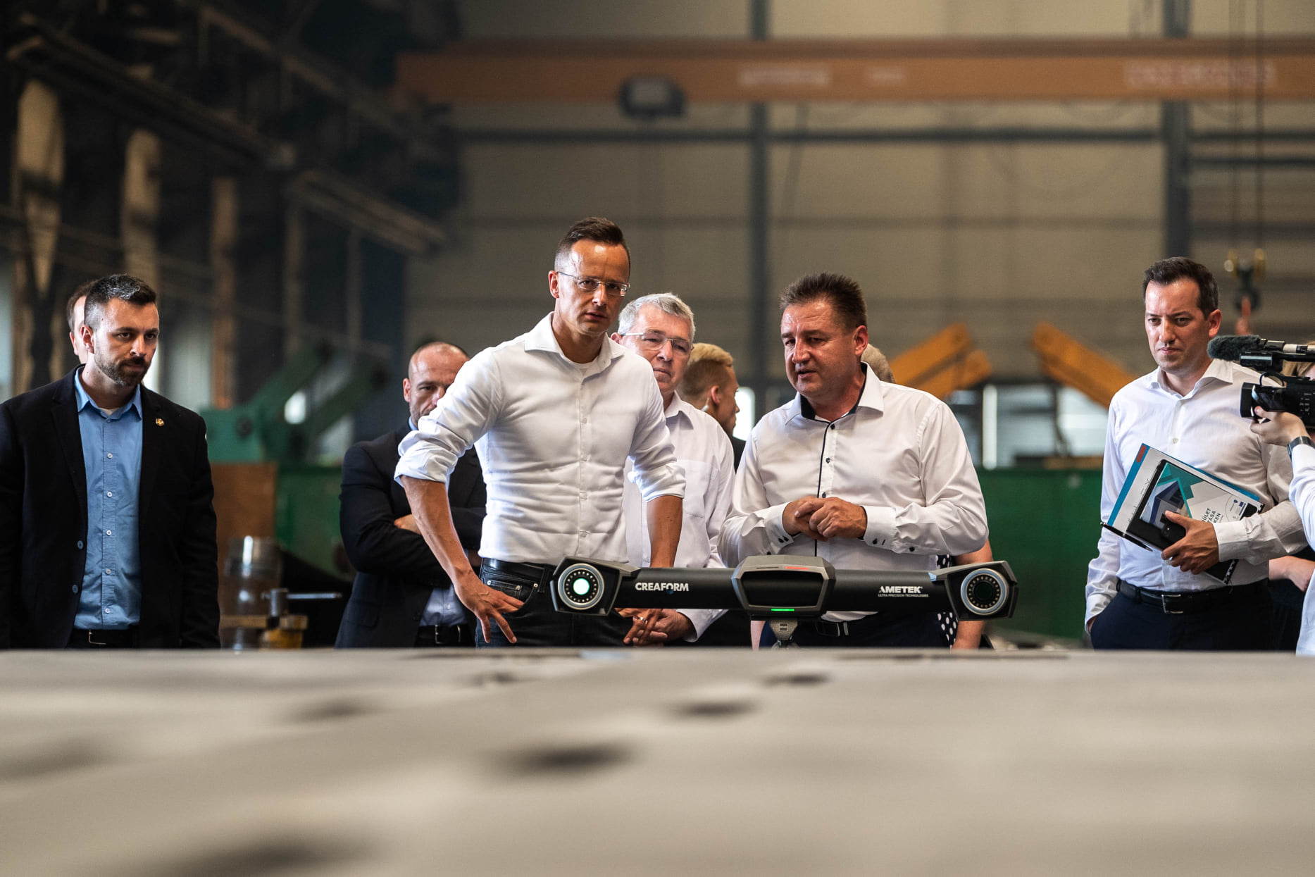 Szijjártó Péter: minden beruházásért meg kell küzdeni