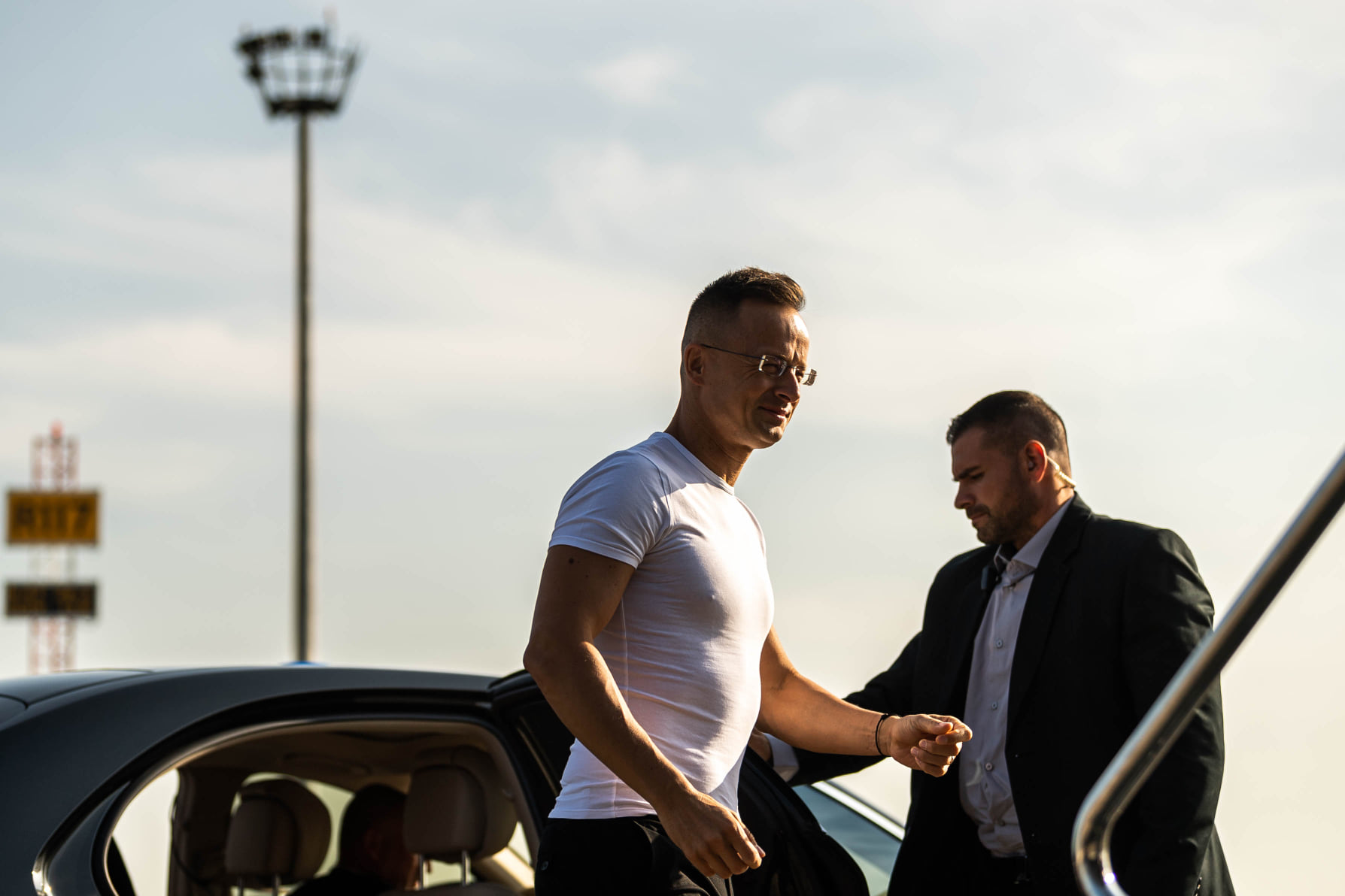 Magyarország 200 ezer AstraZeneca-vakcinát adott el Portugáliának