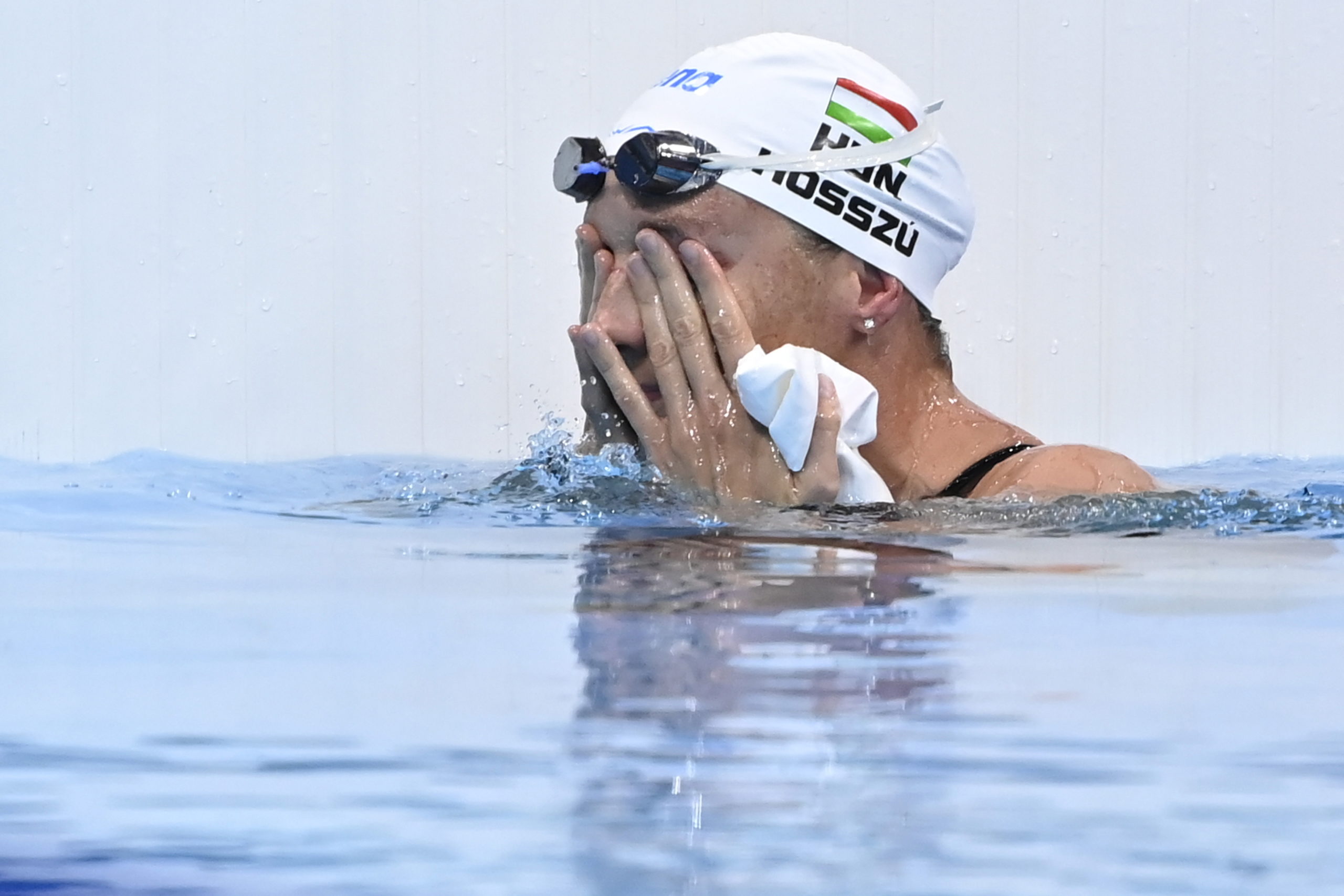 Hosszú Katinka édesapja üzent a lányát bántó szurkolóknak