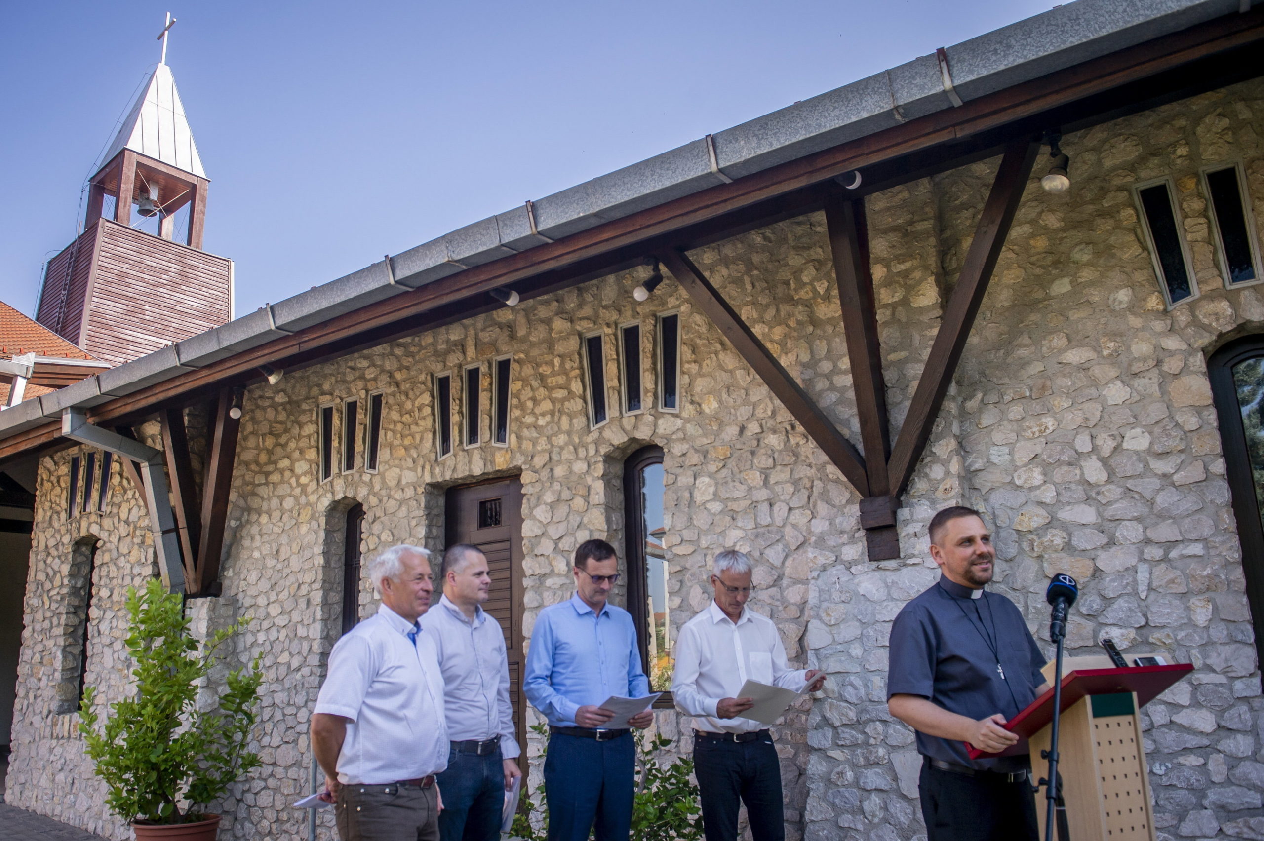 Templomok, imaházak, lelkészi otthonok újulnak meg Bács-Kiskun megyében is