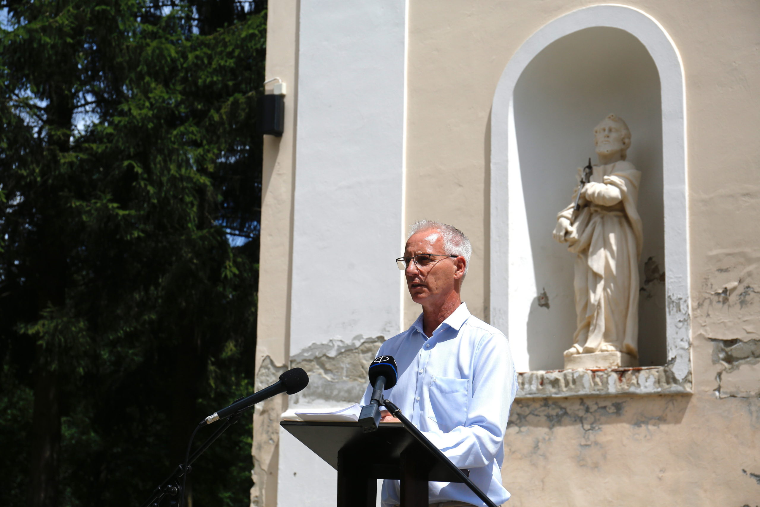 Soltész Miklós: 823 millió forintból újulnak meg templomok Zala megyében