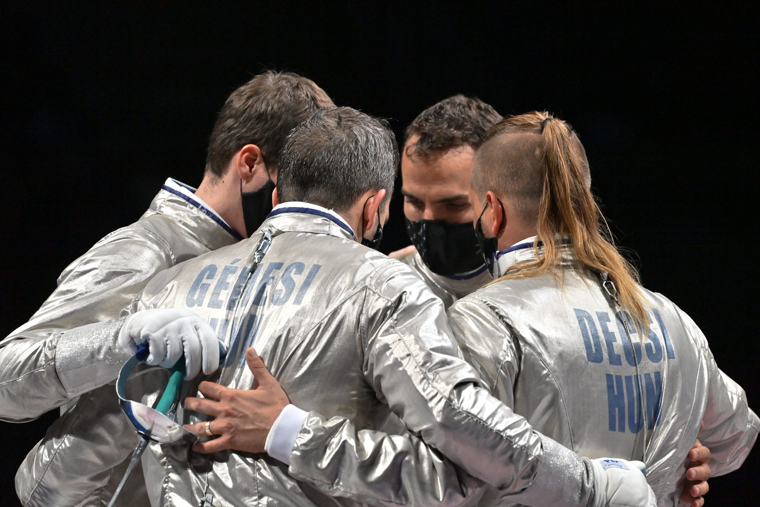 Hatalmas küzdelemben bronzérmes a magyar férfi kardcsapat