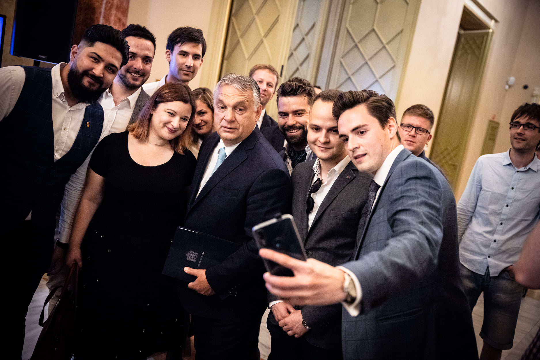 „A holland vezetésnek lenne mit tanulnia Orbán Viktortól”