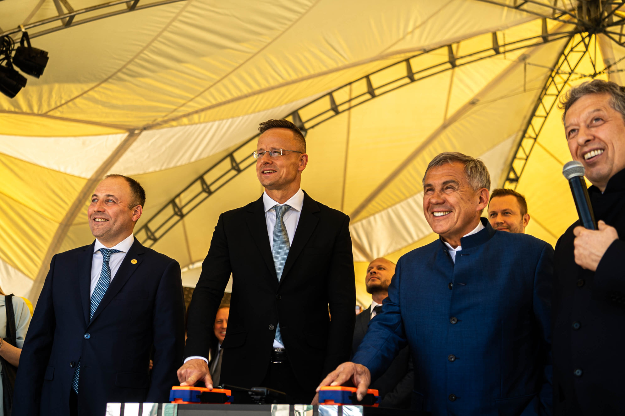 A Tatárföldön épülő gyár a magyar vállalatok nemzetközi versenyképességét jelzi