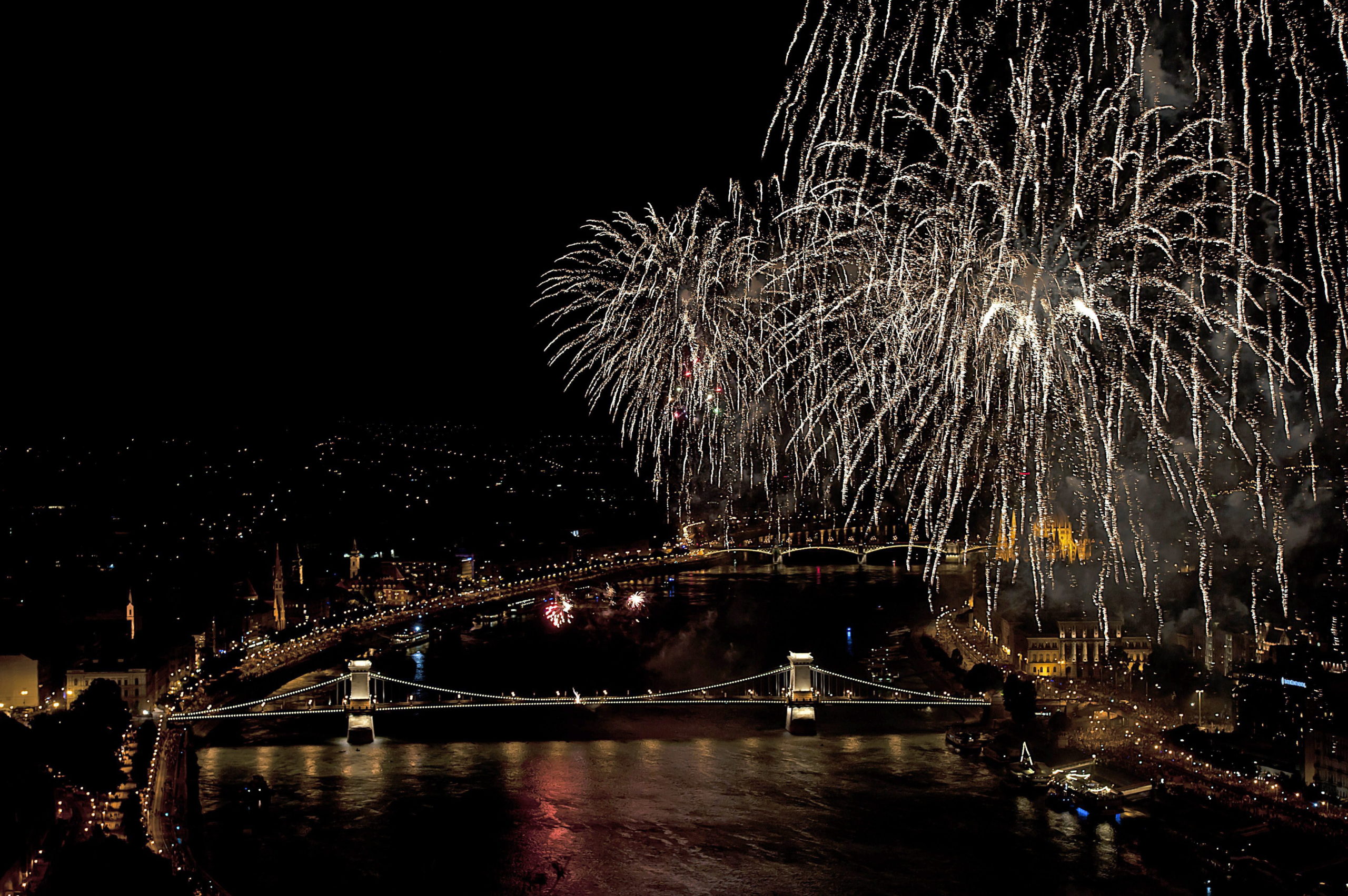 Országszerte ünnepeljük az államalapítást