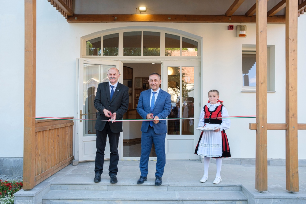 Felavatták a Székely Határőr Emlékközpontot Csíkszépvízen