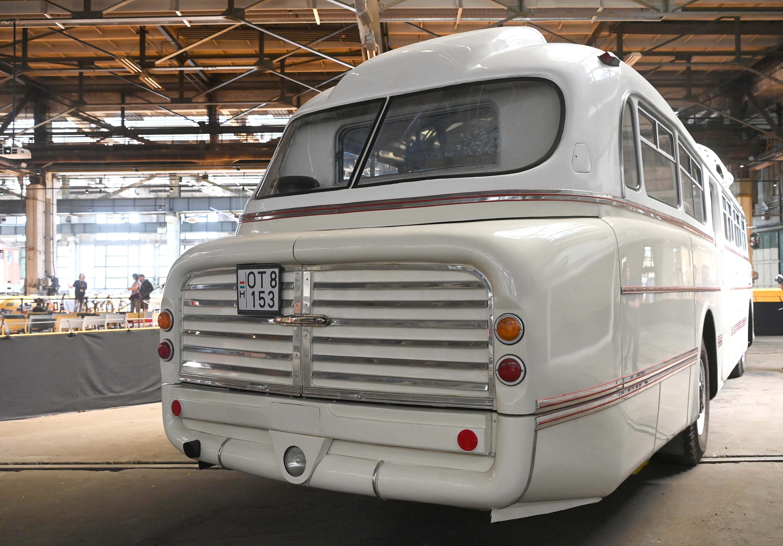 Bemutatta „faros” Ikarusát és új nosztalgiabusz-flottáját a Közlekedési Múzeum