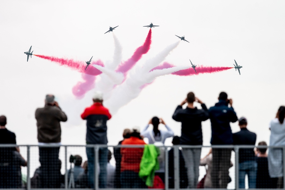 Hatalmas érdeklődés mellett zajlik a kecskeméti repülőnap