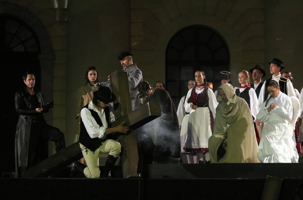 Nagy sikerrel mutatták be a Csíksomlyói passiót Debrecenben