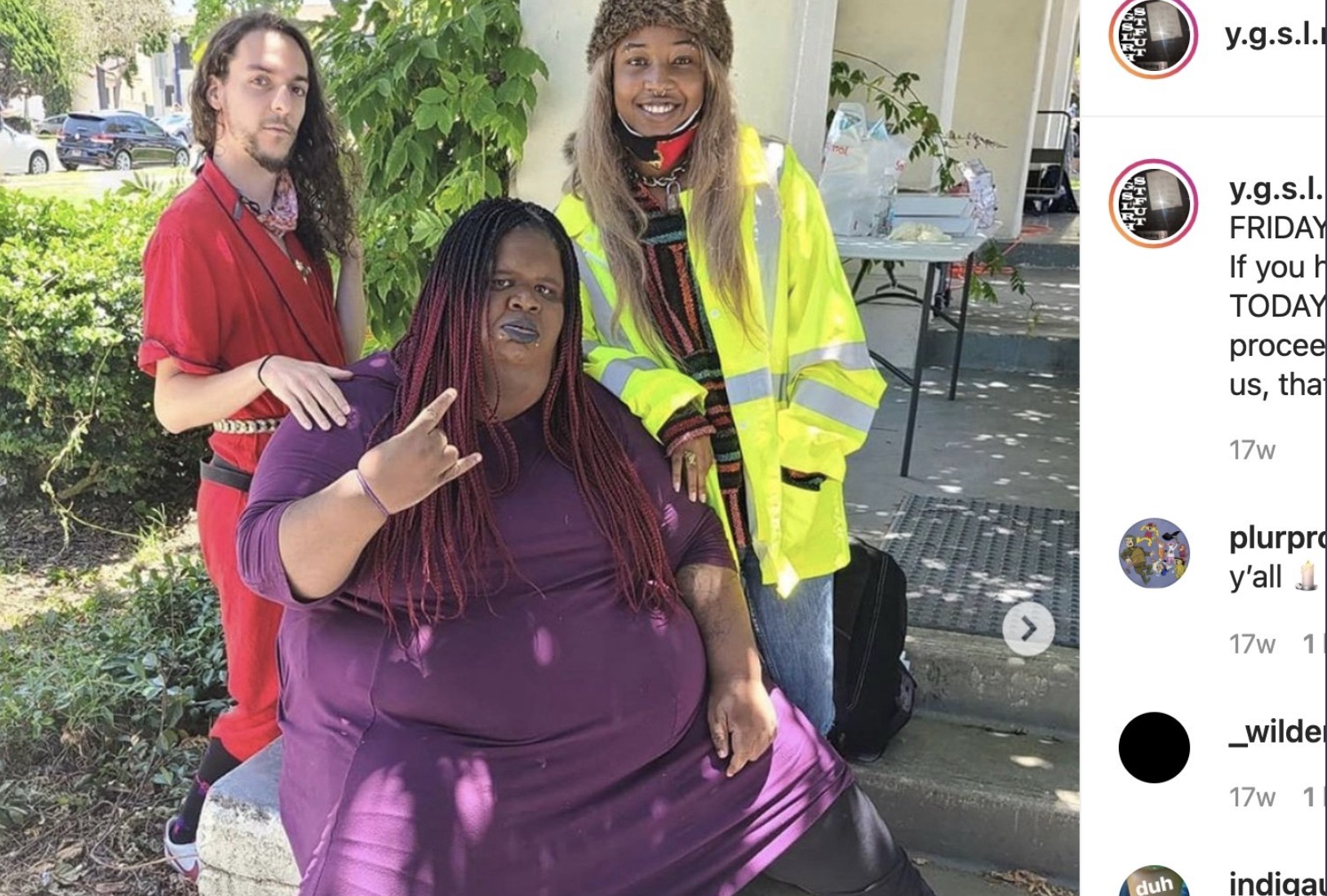 Transzneműek tiltakoztak a fürdők nemi alapú megkülönböztetése ellen