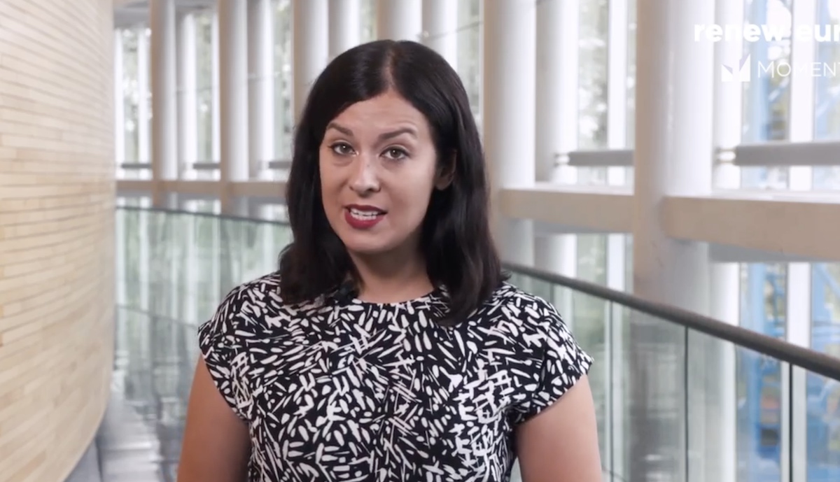 „Cseh Katalin mikor mond le a korrupciós botránya miatt?”