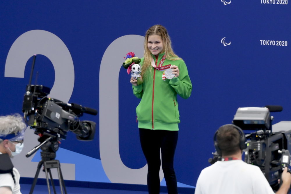 A nap képe: az ezüstérmes Pap Bianka a tokiói paralimpián