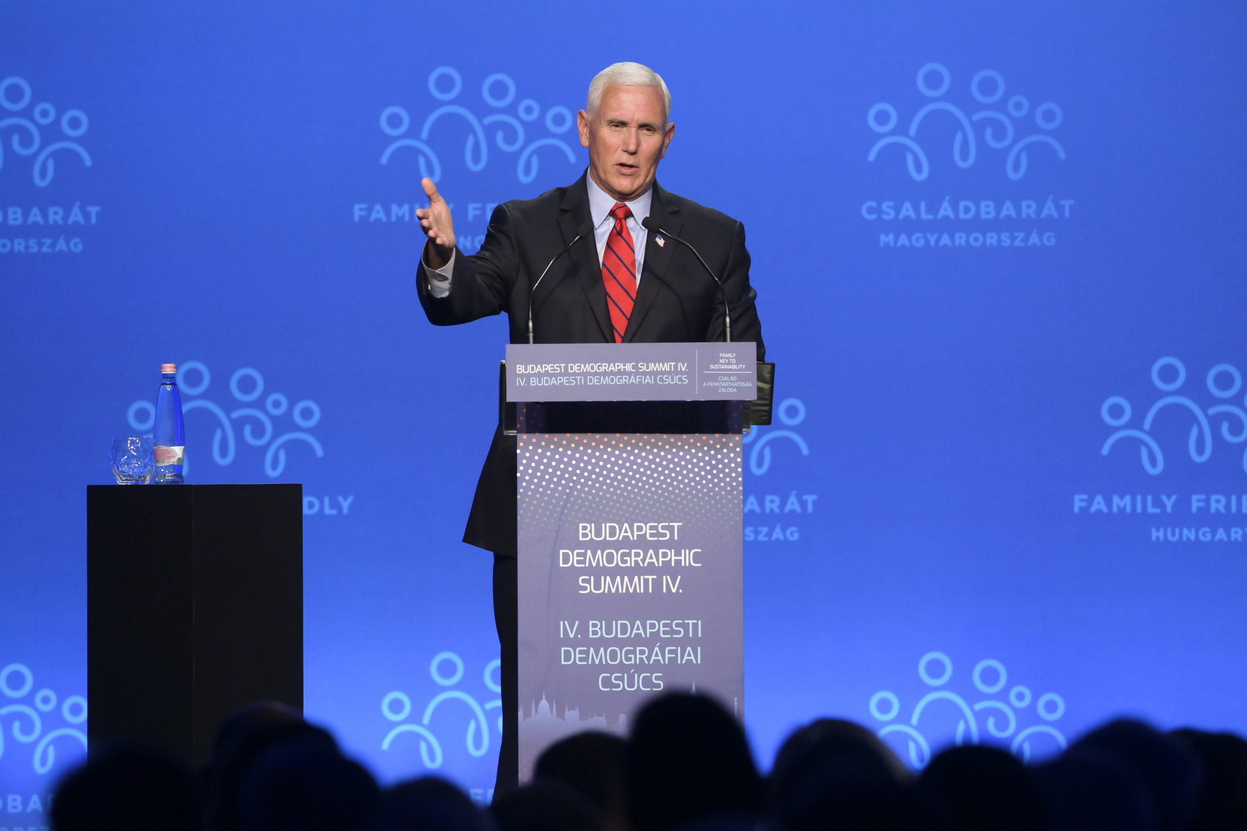 A család világban betöltött szerepét hangsúlyozta Mike Pence