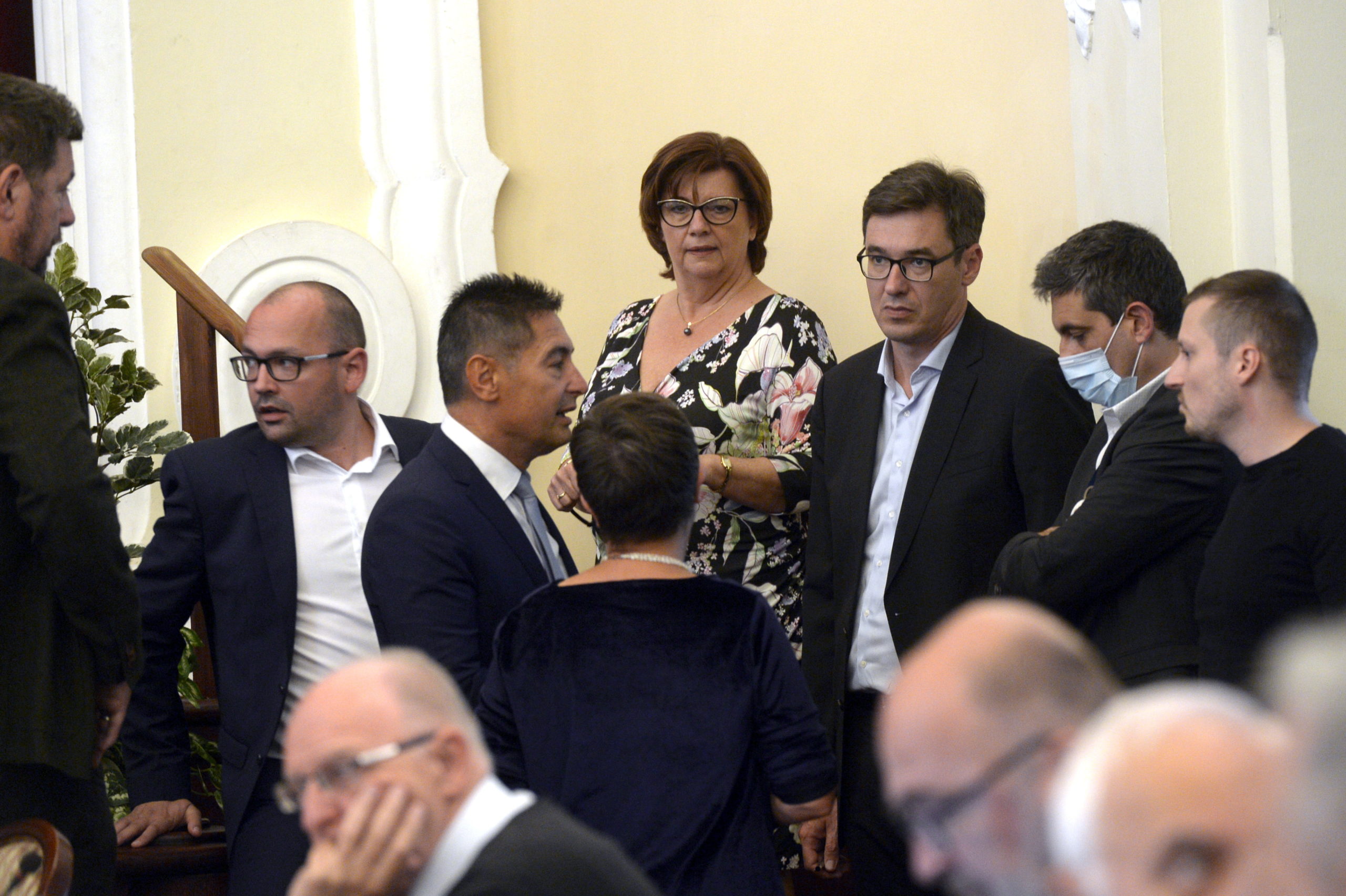 Káosz az ellenzék soraiban