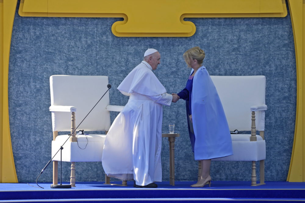 Új egyházi nyelvezetet sürgetett Pozsonyban Ferenc pápa