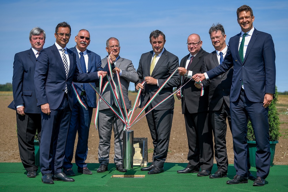 Palkovics László: jövő év végén már vakcinákat gyártanak Debrecenben