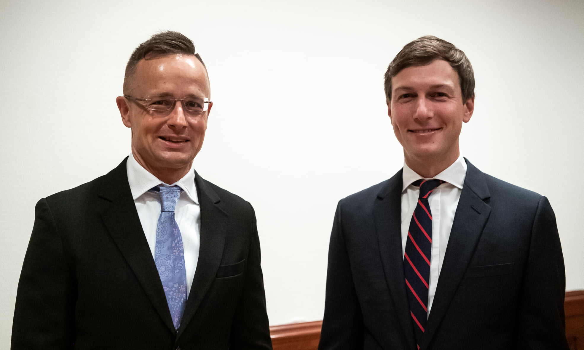 Szijjártó Péter éppen Donald Trump vejével szigetelődött el