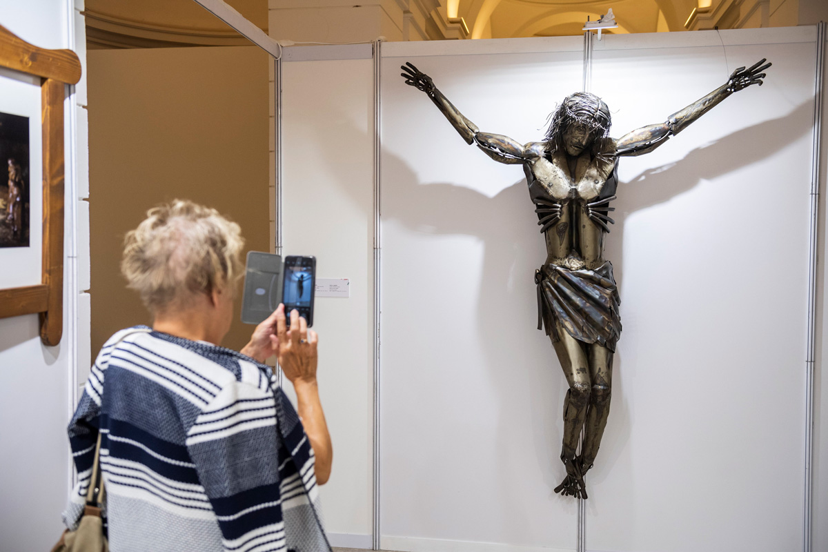 Szent István öröksége címmel nyílt tárlat Budapesten