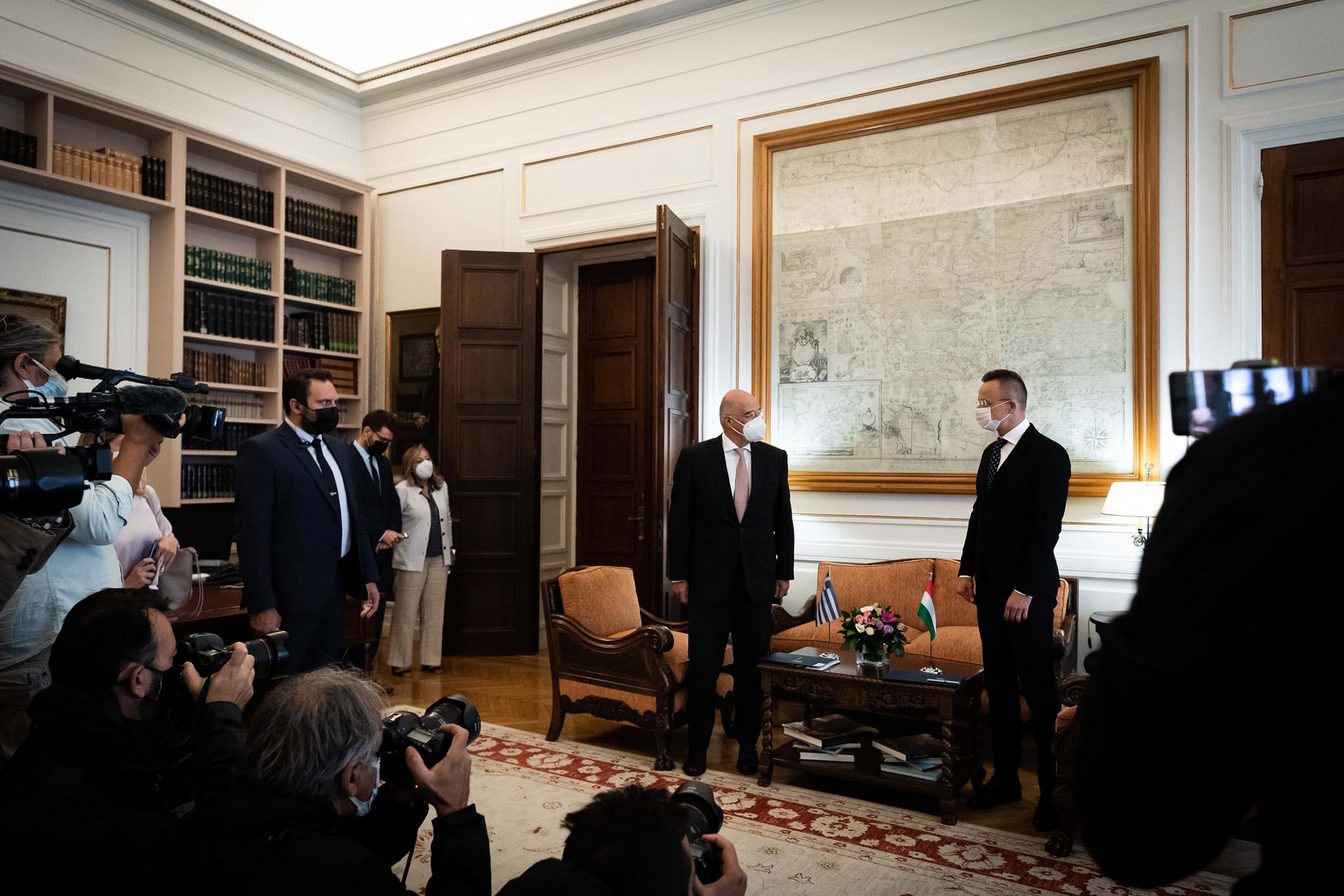 Súlyos bevándorlóáradattal fenyeget a nemzetközi erők afganisztáni kudarca