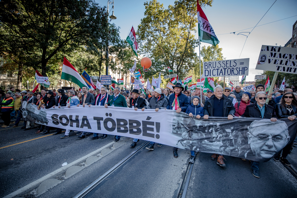 „Ahogy akkor, úgy most is a sorsunk áll vagy bukik ezen” – VIDEÓ