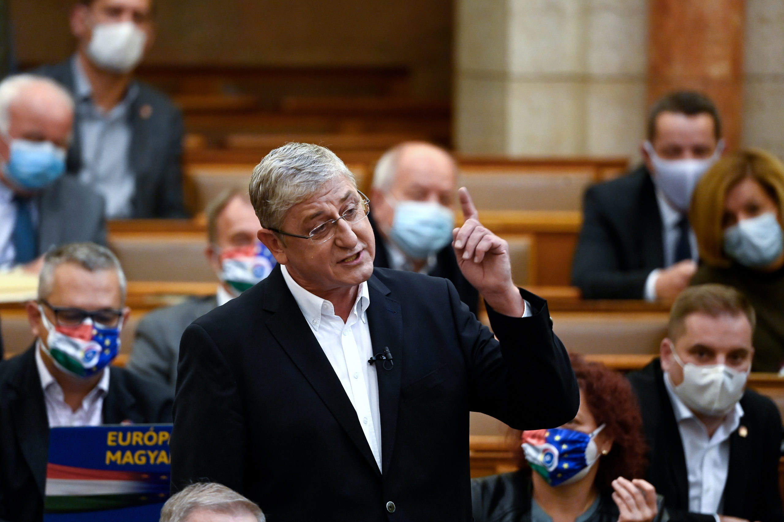 Gyurcsányék egyben nyelték le a szocialista pártot