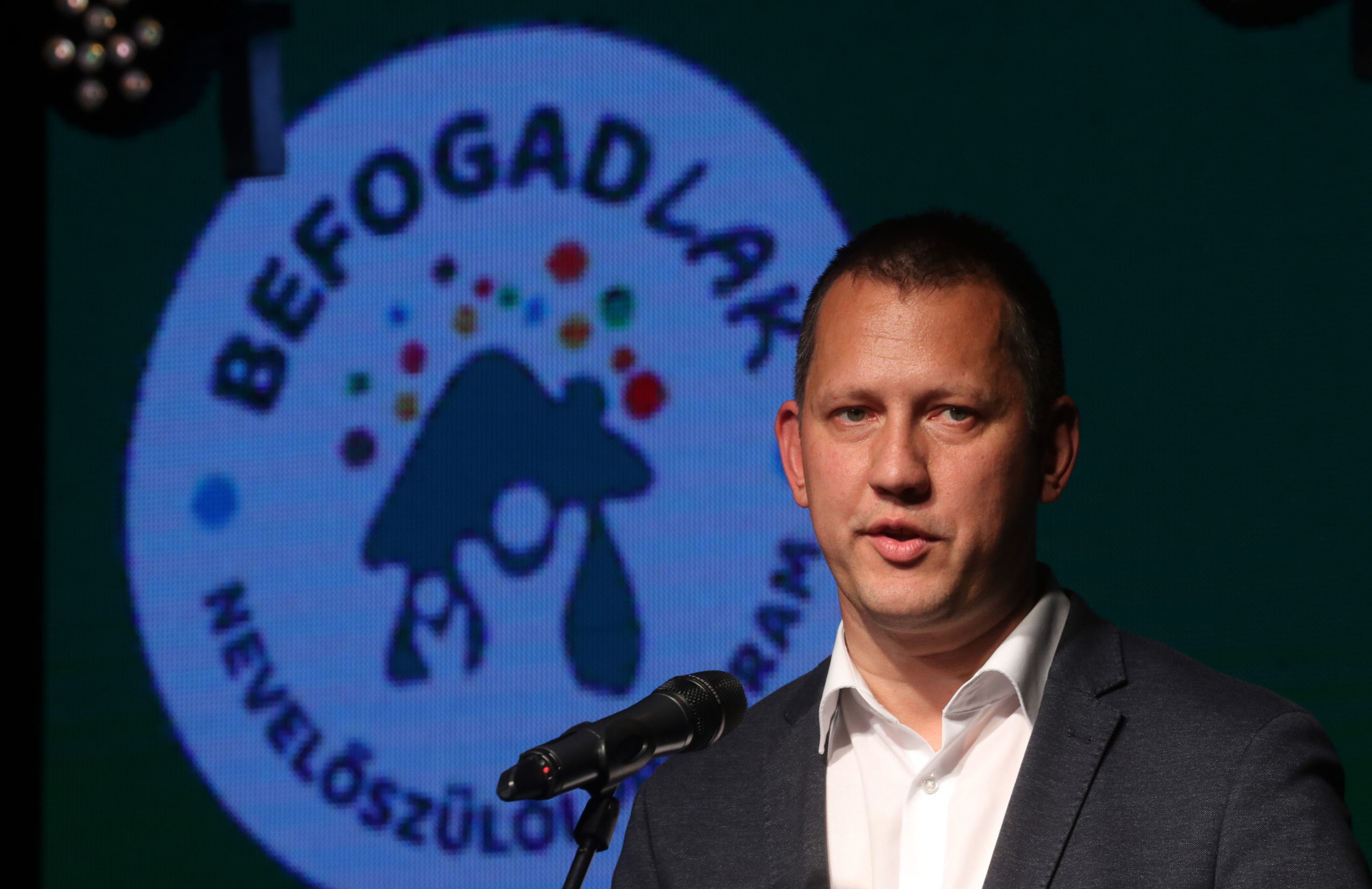 Fogyatékkal élőket támogató lakóotthont adott át Fülöp Attila