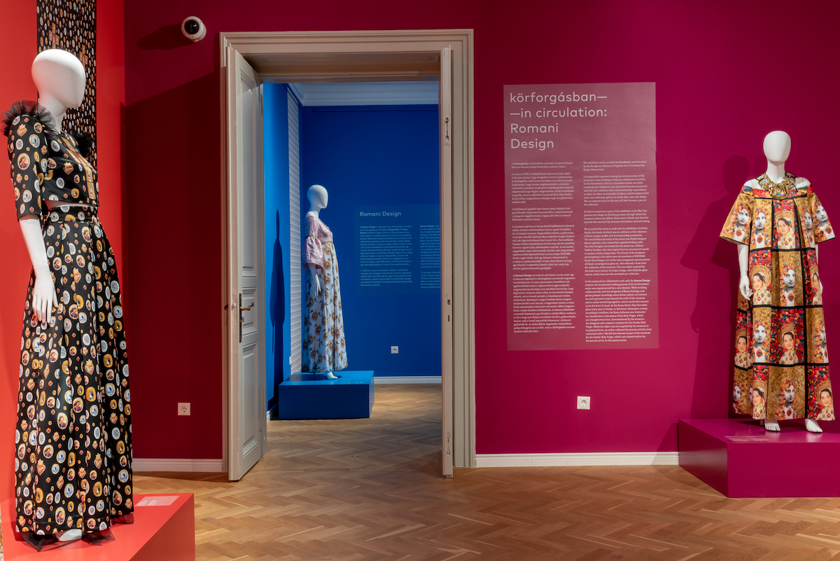 Színek kavalkádja – Romani Design a Ráth György-villában