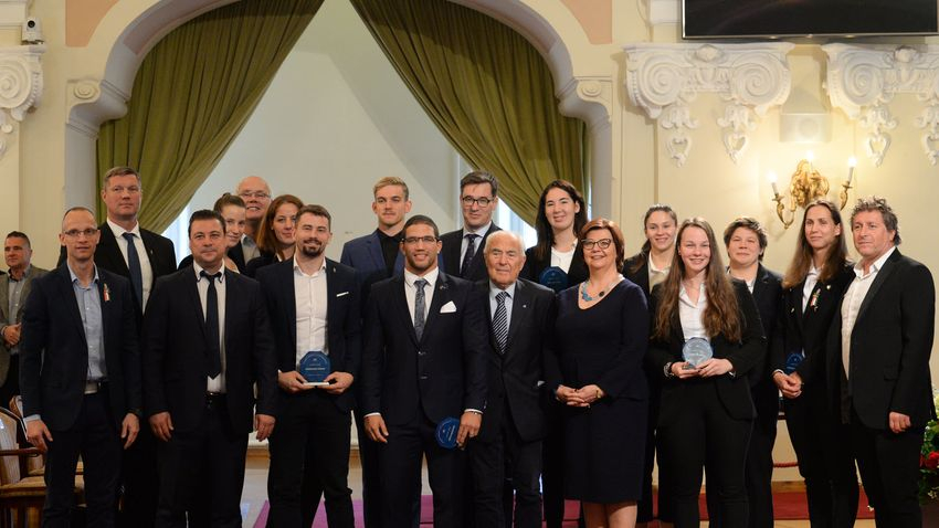 Karácsonynak továbbra sem igazán megy a sportolósdi