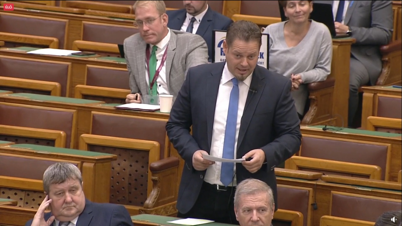 A kormányfő helyretette Keresztest: semmilyen hatóság semmit sem utasított el