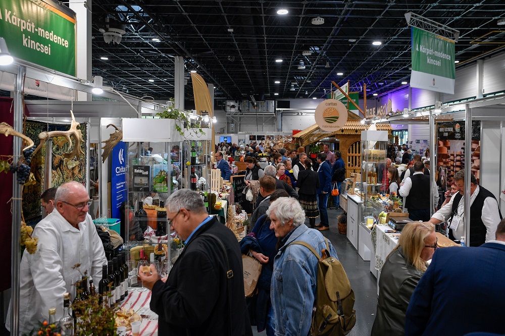 Megnyílt a 80. OMÉK