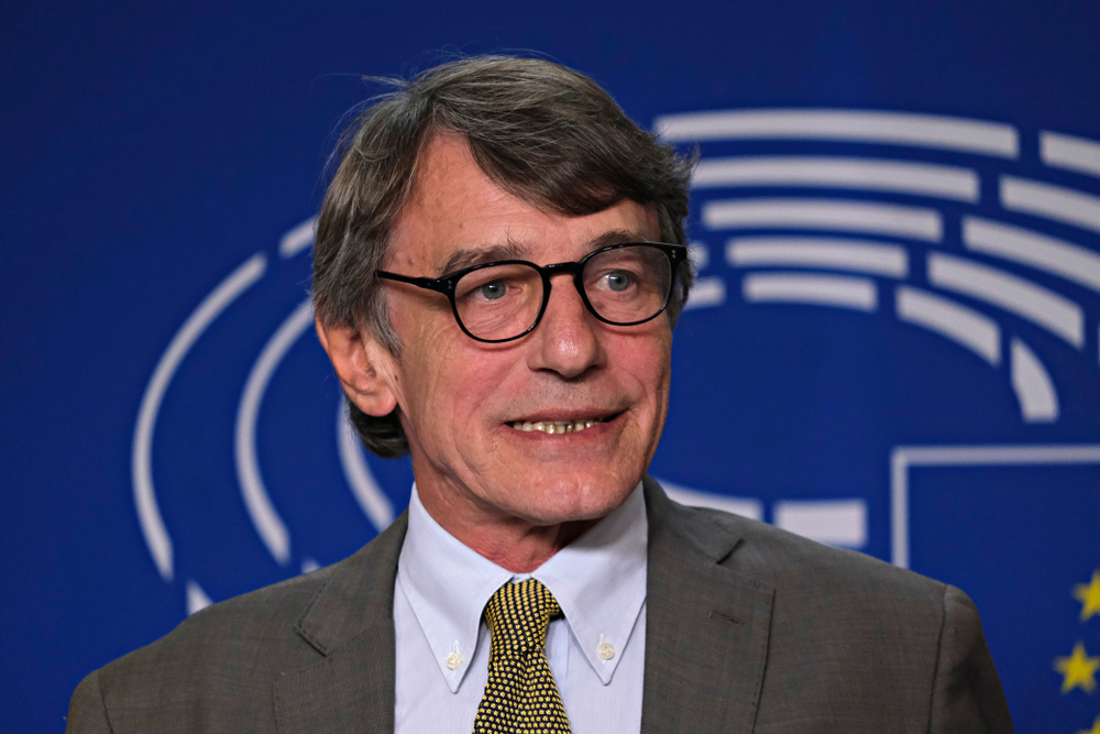 Az EP jogi eljárást készít elő az Európai Bizottság ellen